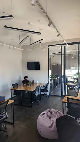 Gewerbefläche für Geschäft im Zentrum von Bar — photo 10